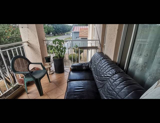 3 BEDROOM APARTMENT FOR SALE IN RENSBURG
